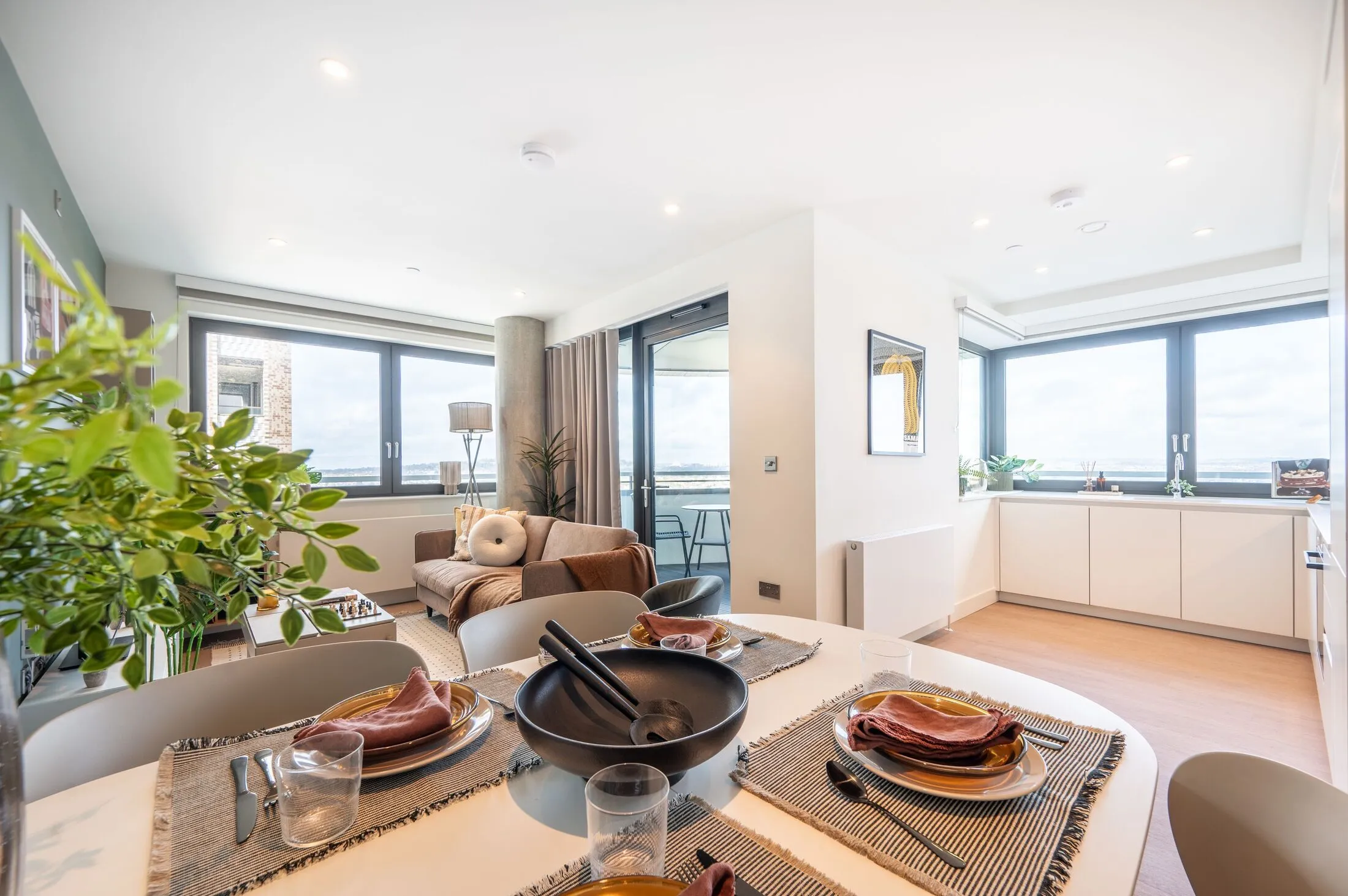 Flat Park Lane in Greater London