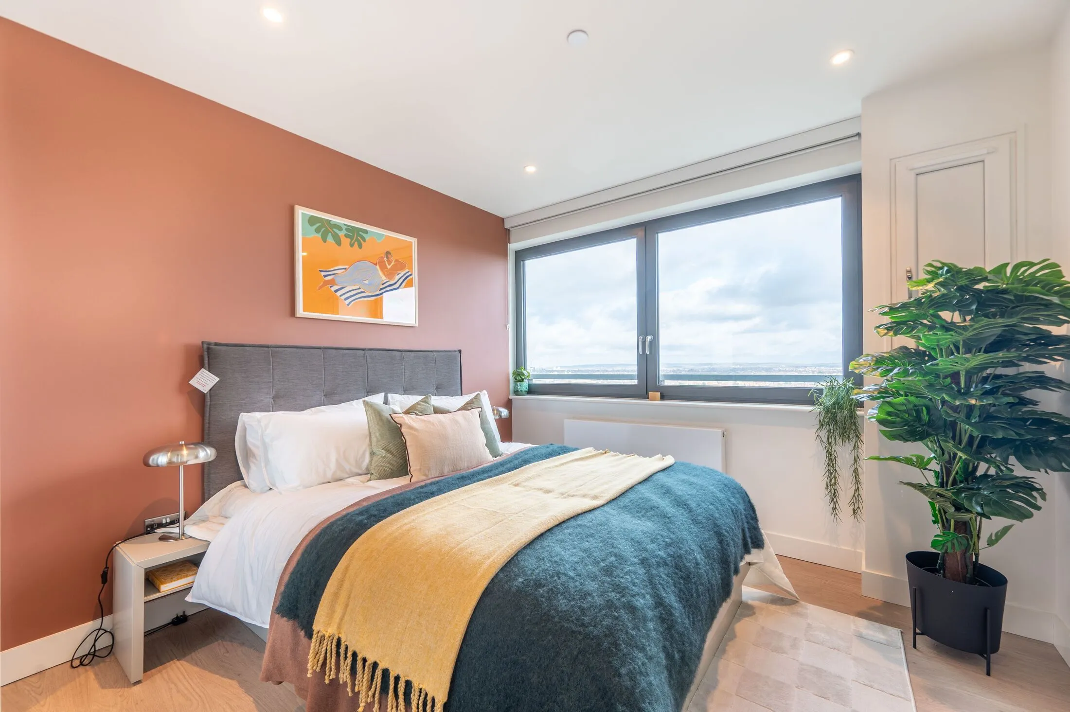 Flat Park Lane in Greater London