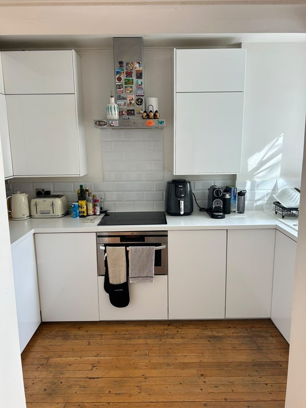 Room Nightingale Lane in Greater London