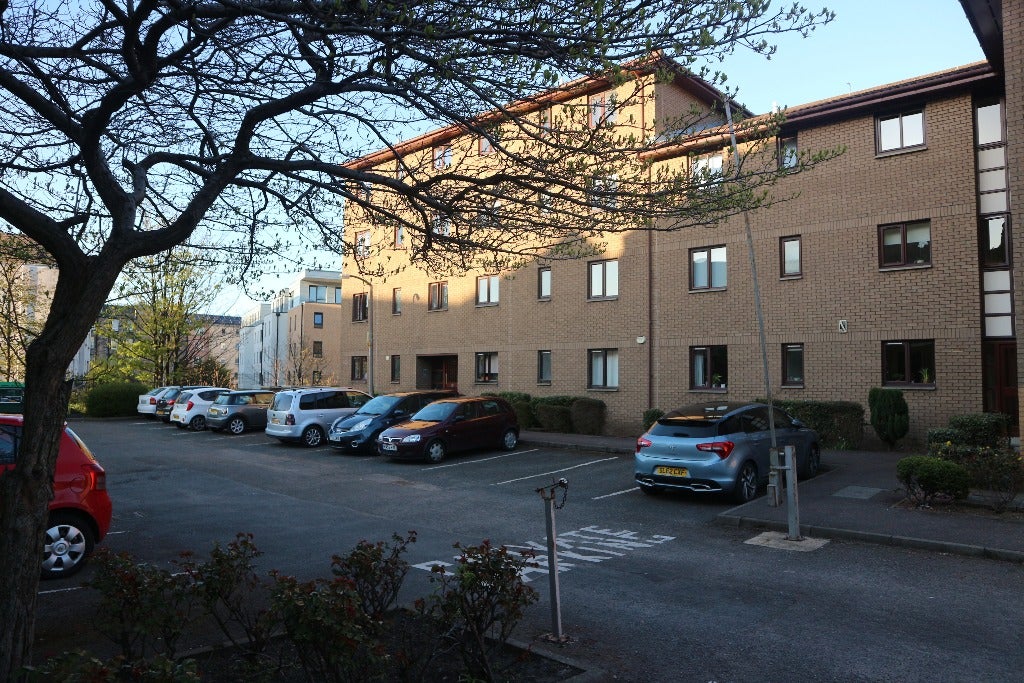 Flat Allanfield in Edinburgh