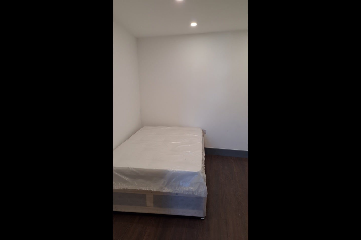 Room Banbury Street in Watford