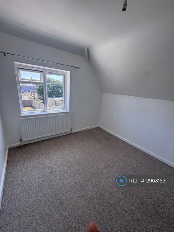 House Crossways Road in Bristol
