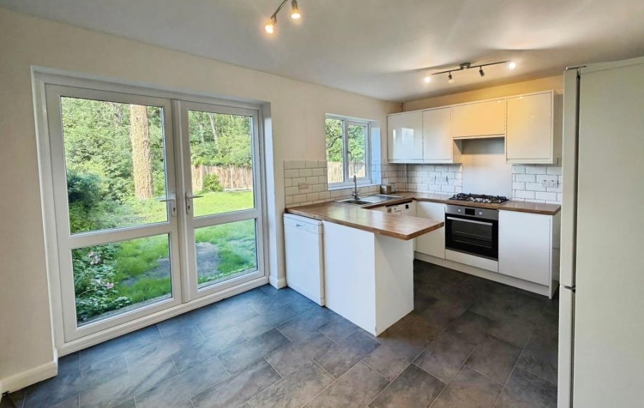 House Holland Pines in Bracknell