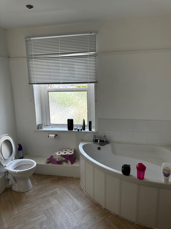 Room Charlotte Street in Penarth