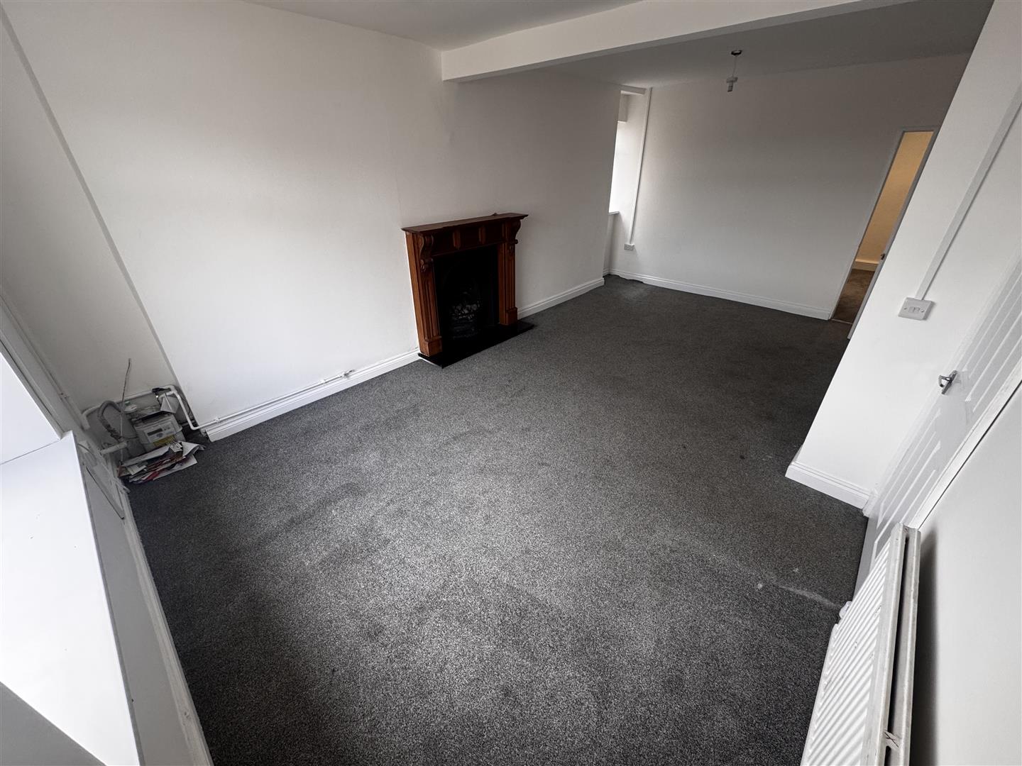 Flat Pleasant View in Treharris