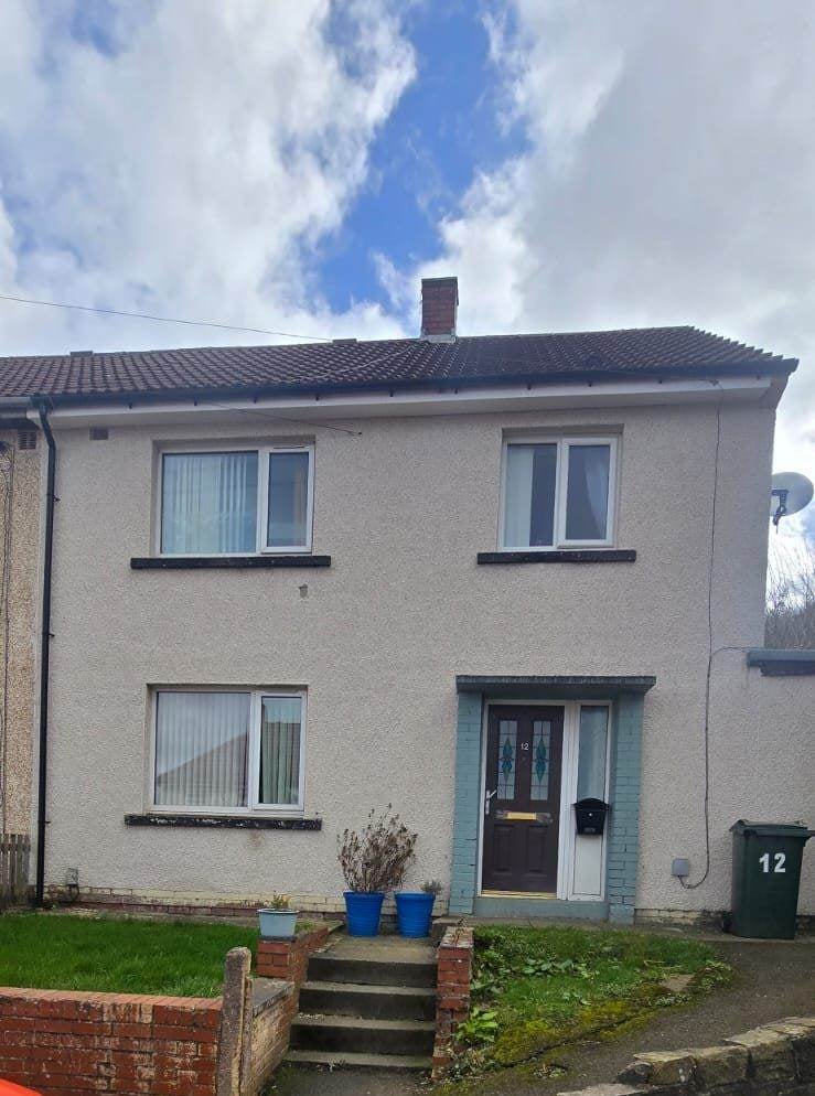 Flat Westroyd Terrace in Bradford