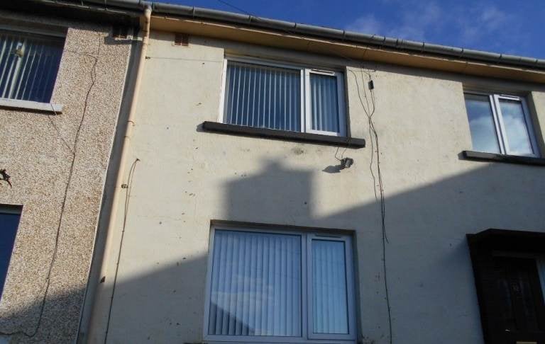Flat Westroyd Terrace in Bradford