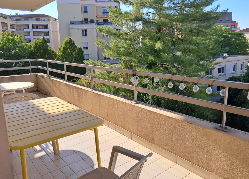 Appartement Rue Camille Roy à Lyon