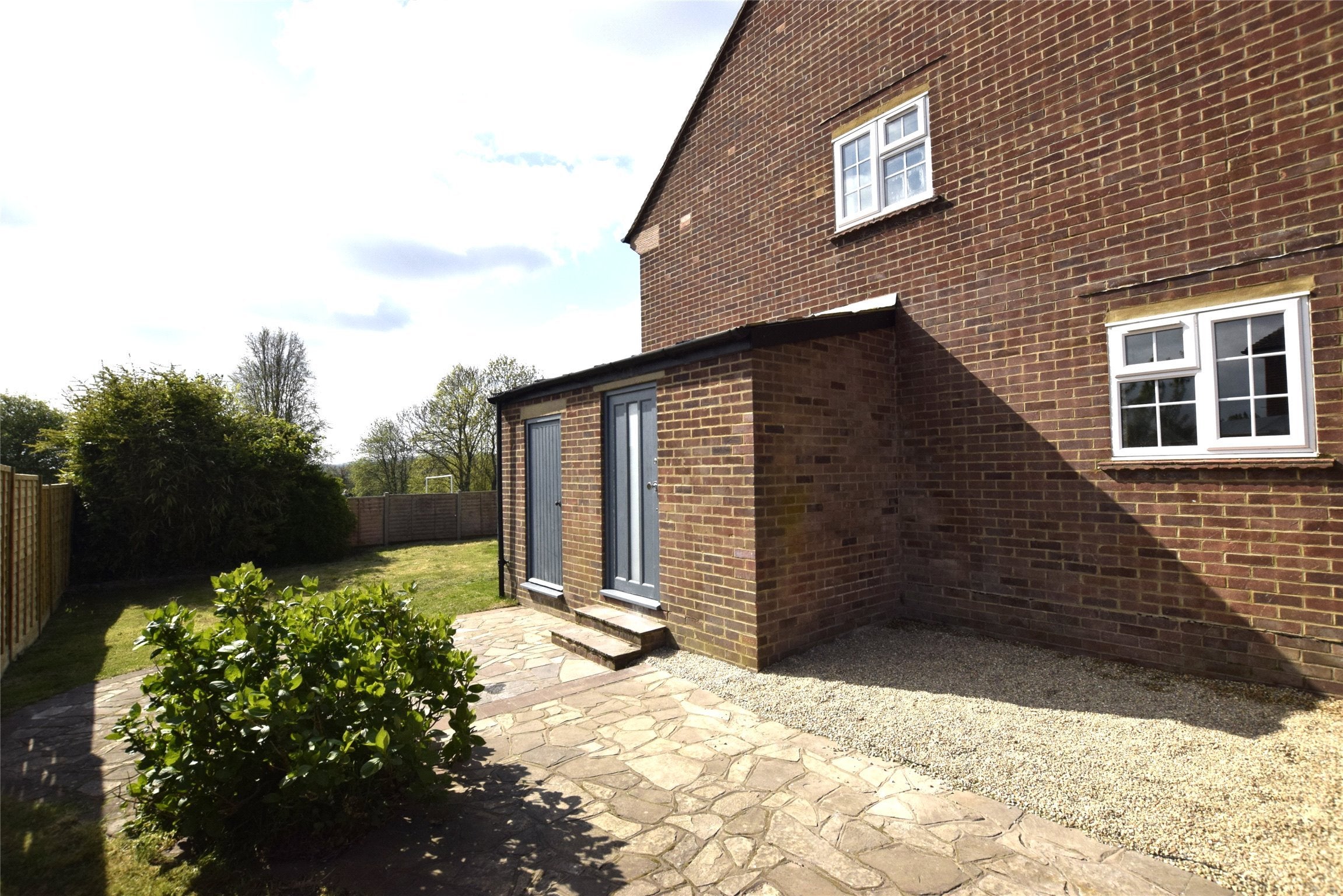 House Hillfield Road in Sevenoaks
