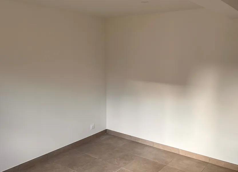 Appartement C 4 à Germigny-sous-Coulombs