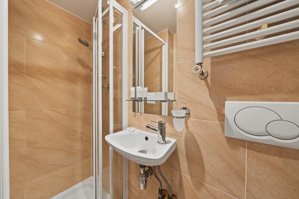 Flat Cartwright Gardens in Greater London