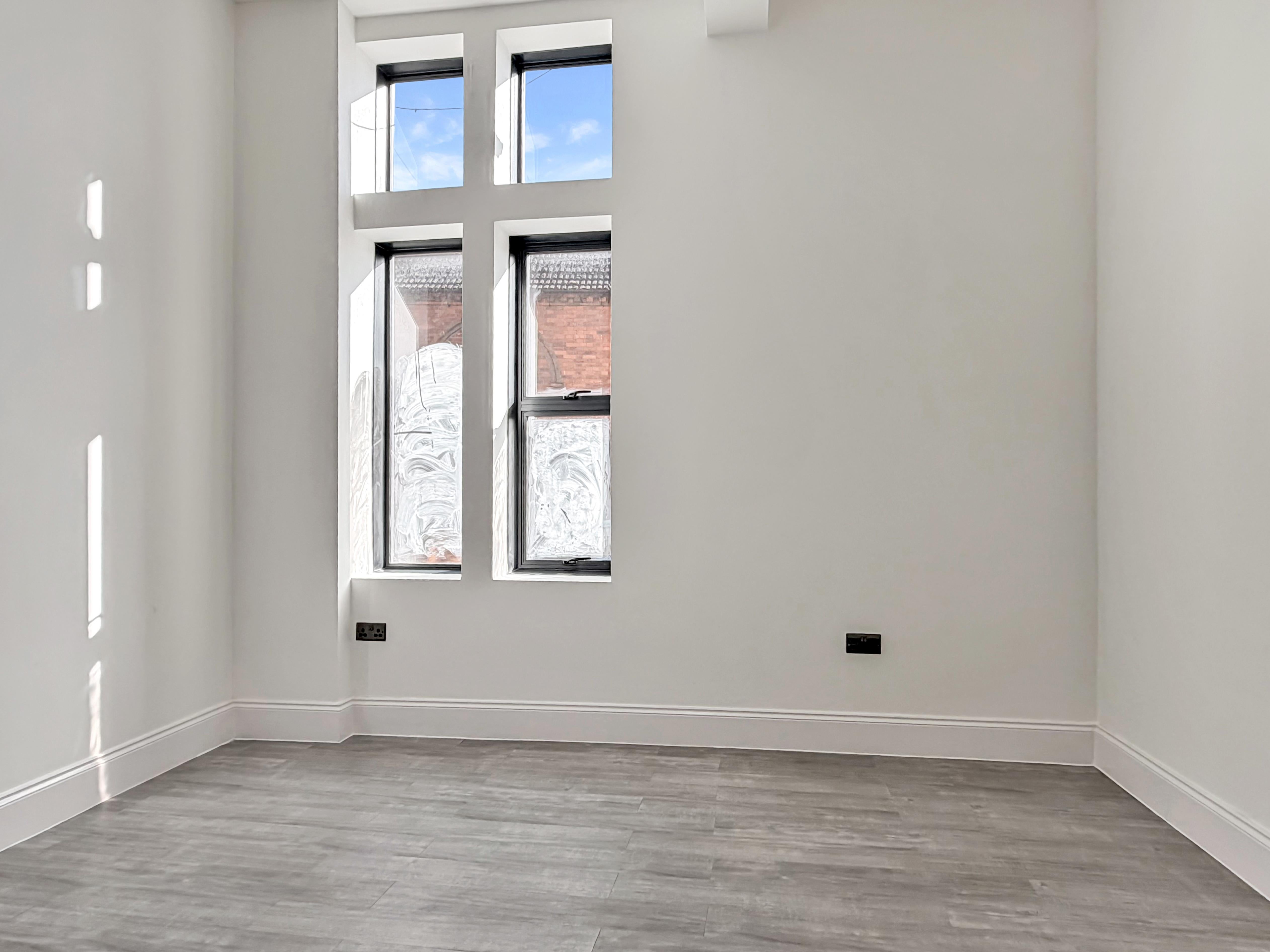 Flat Dalkeith Place in Kettering