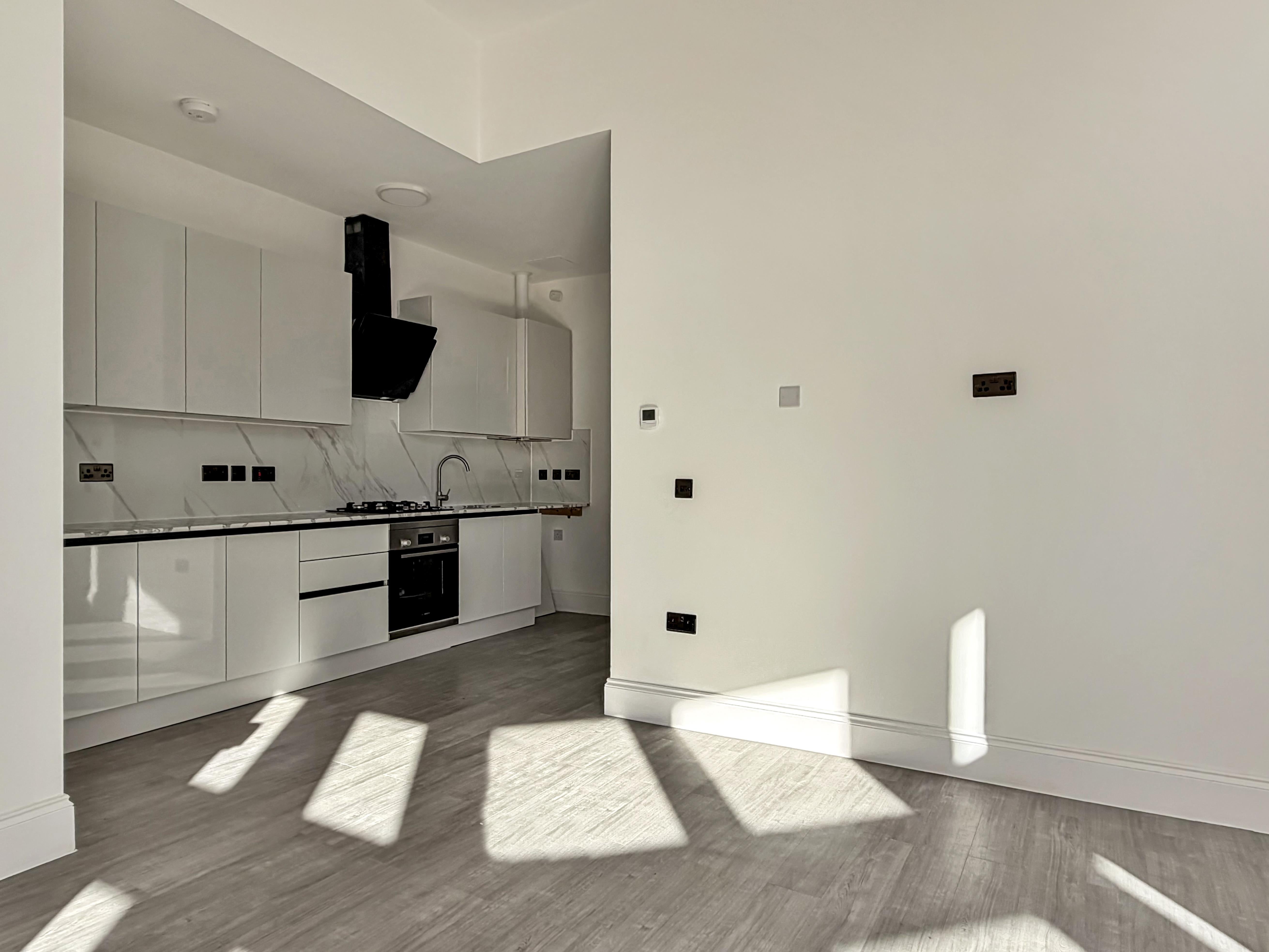 Flat Dalkeith Place in Kettering