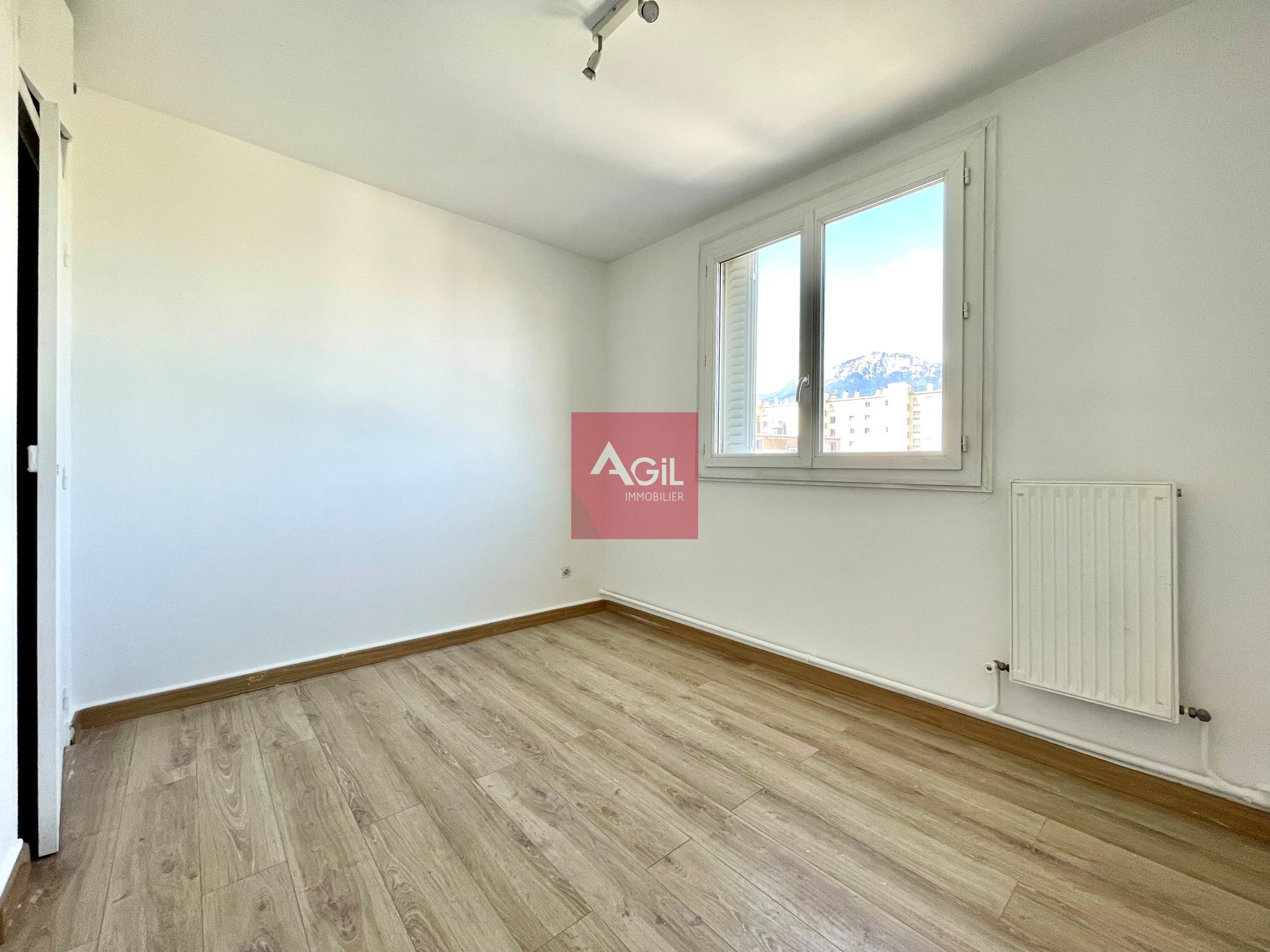 Flat Rue Lavoisier in Grenoble
