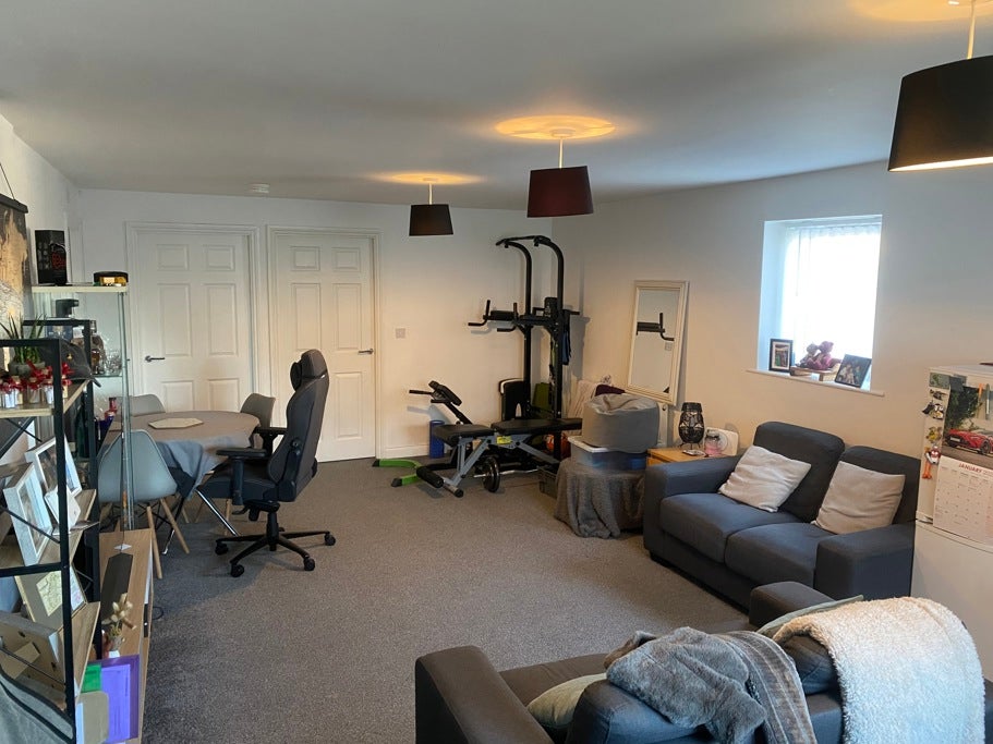 Flat Hendal Lane in Wakefield