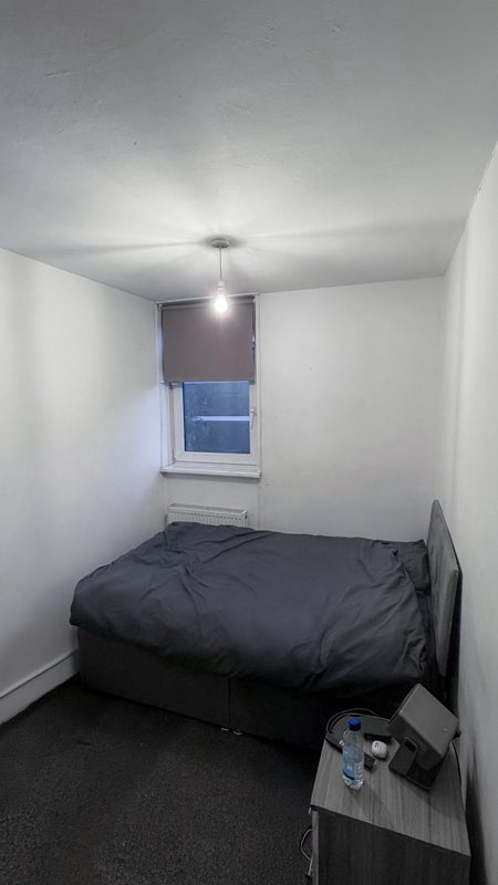 Flat Wick Road in Greater London