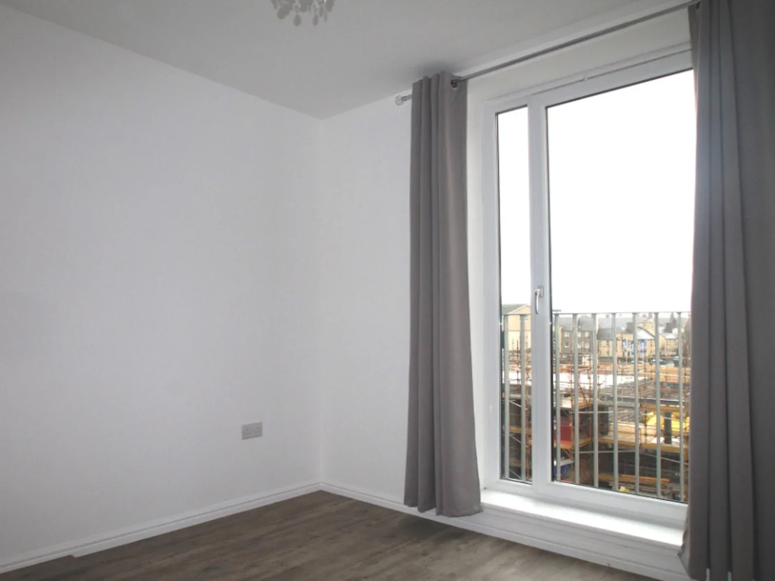 Flat Arneil Drive in City of Edinburgh