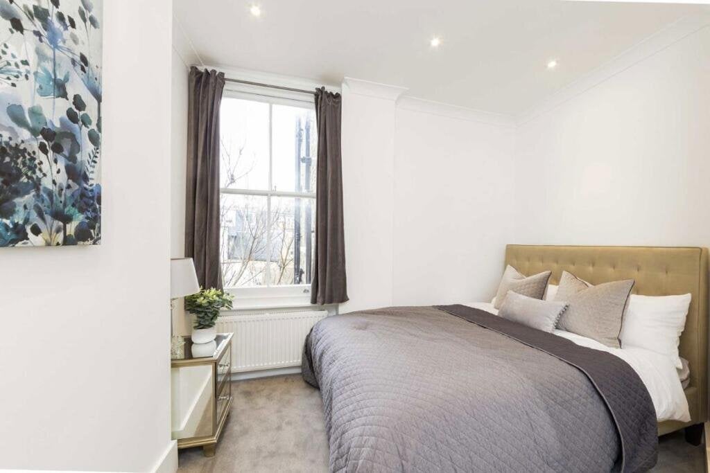 Flat Westville Road in Greater London