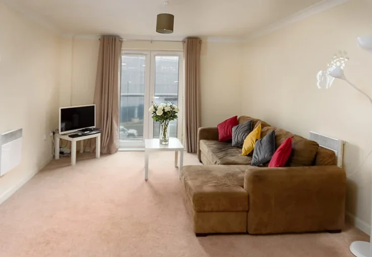 Flat Cedar Walk in Dacorum