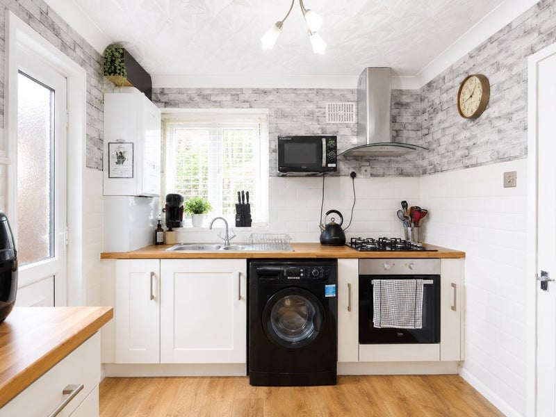 Room Brancepeth Avenue in Middlesbrough