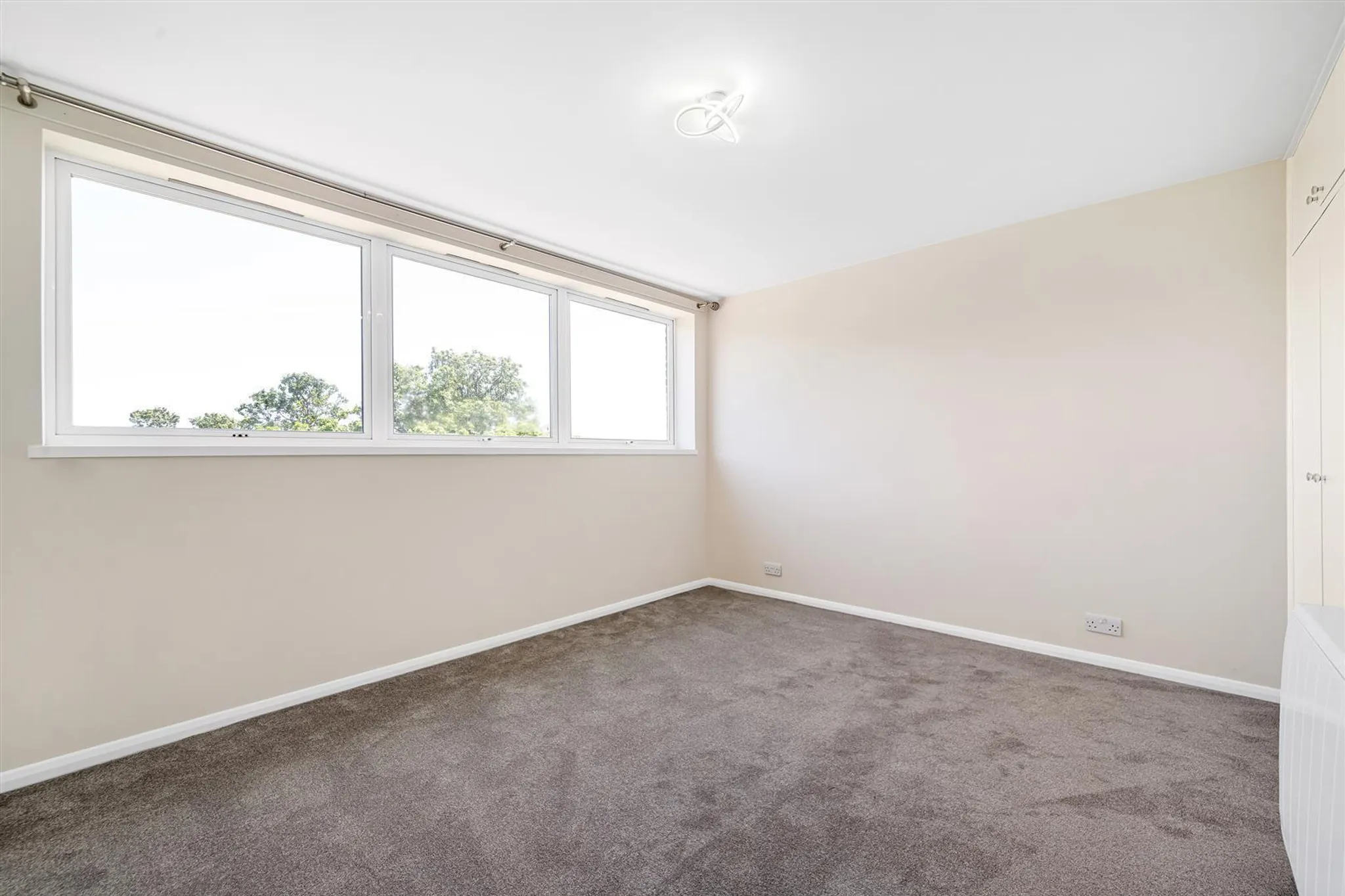 Flat South Norwood Hill in Greater London