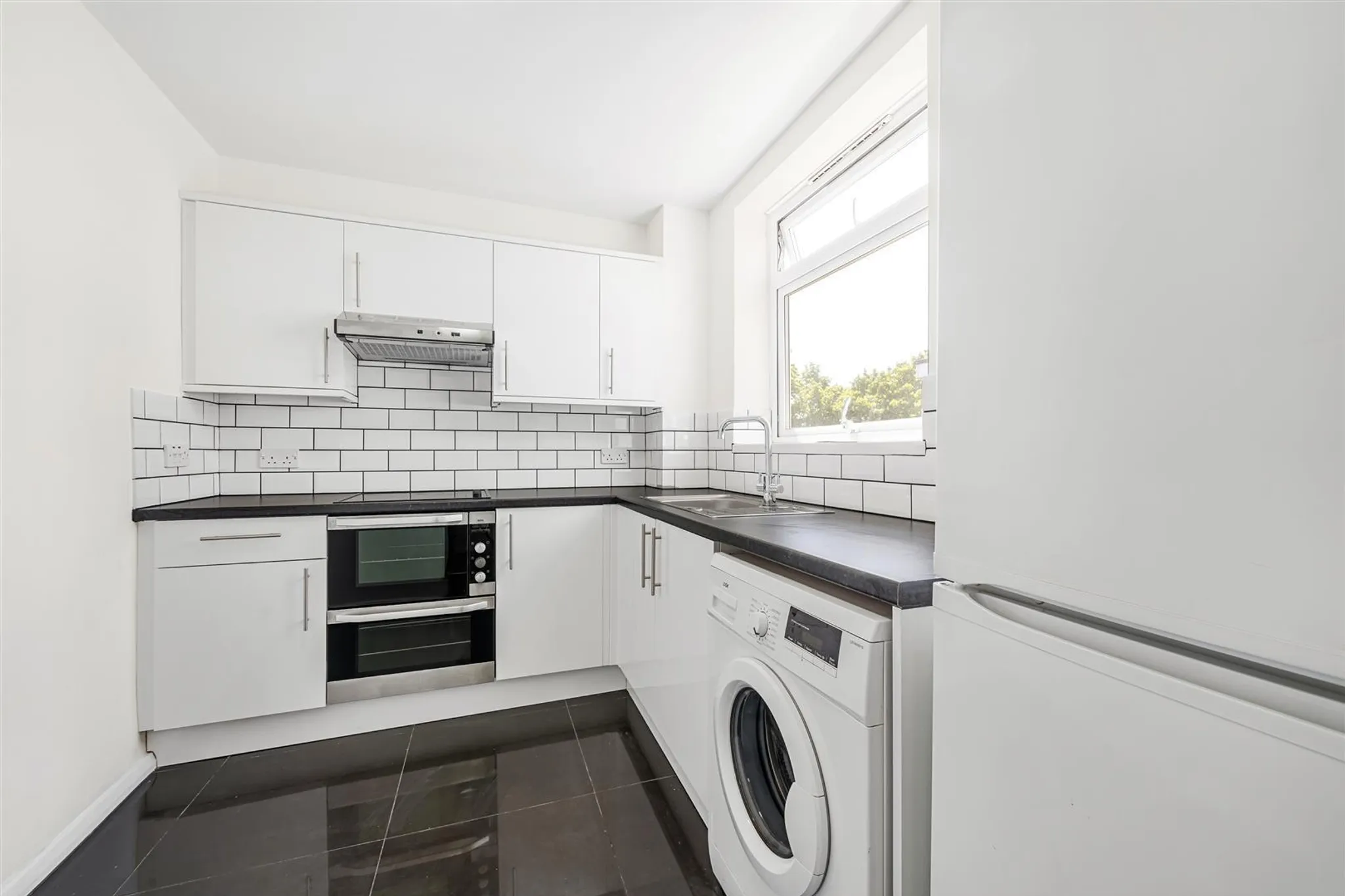 Flat South Norwood Hill in Greater London