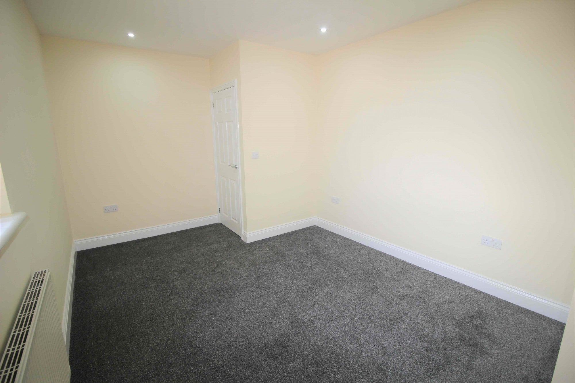 Flat Belmont Road in Preston