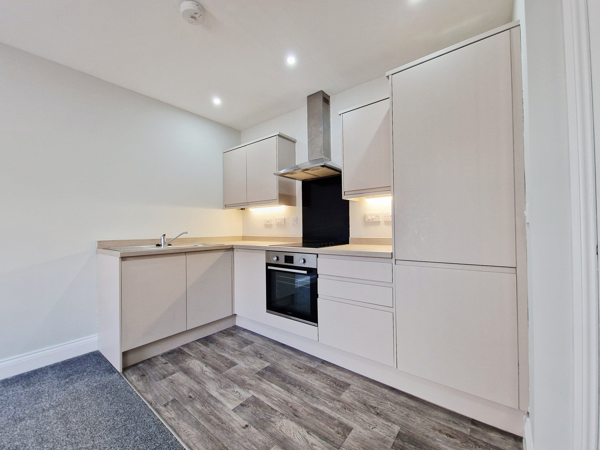 Flat Belmont Road in Preston