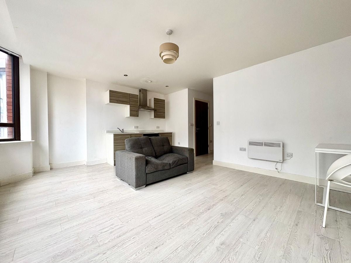 Flat Chancery Lane in Bolton