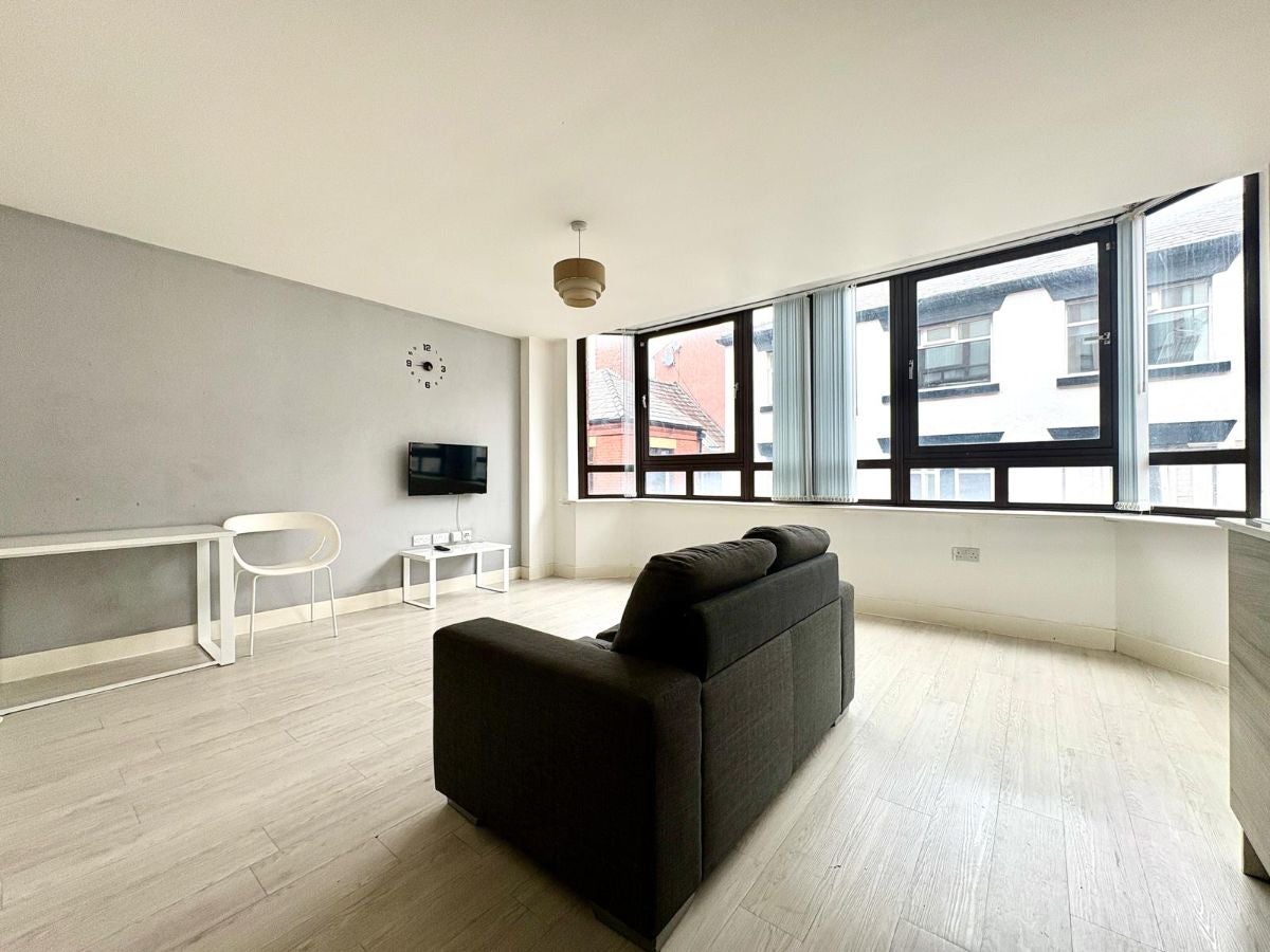 Flat Chancery Lane in Bolton