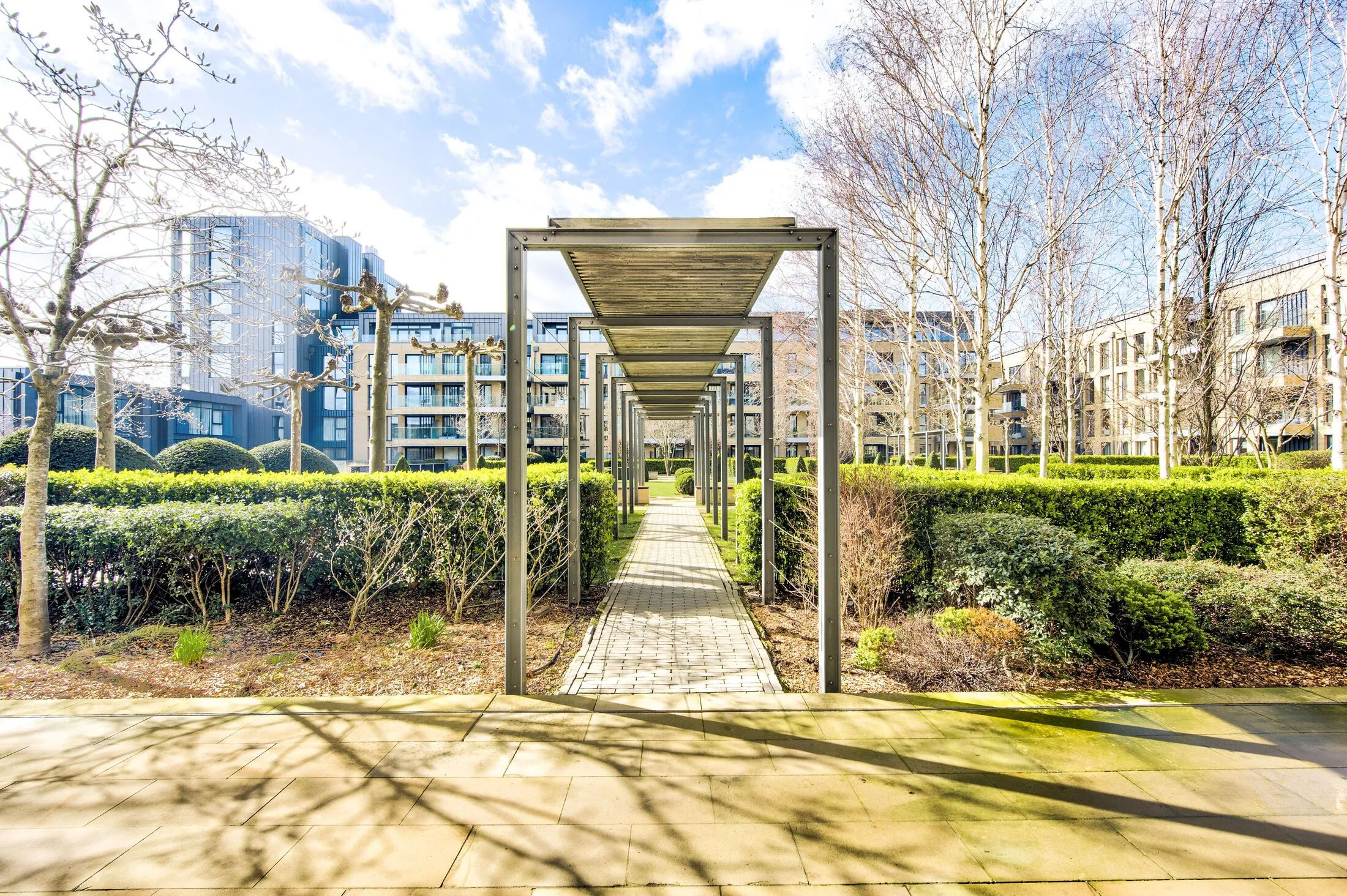 Flat Townmead Road in Greater London