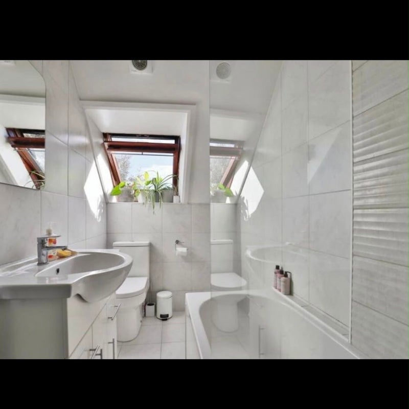 Room Crabton Close Road in Bournemouth