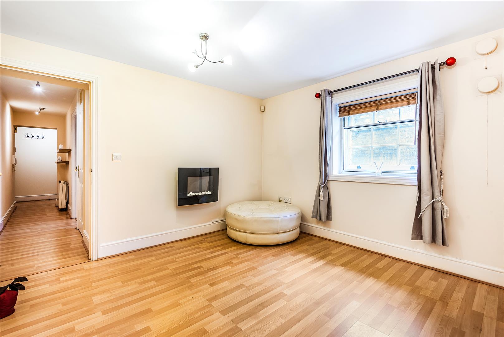 Flat Ashford Road in Maidstone