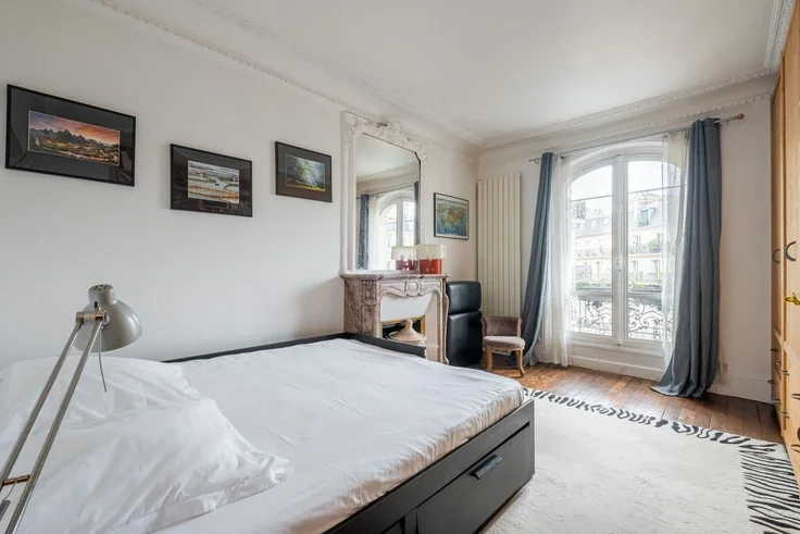 Flat Rue de Vaugirard in Paris