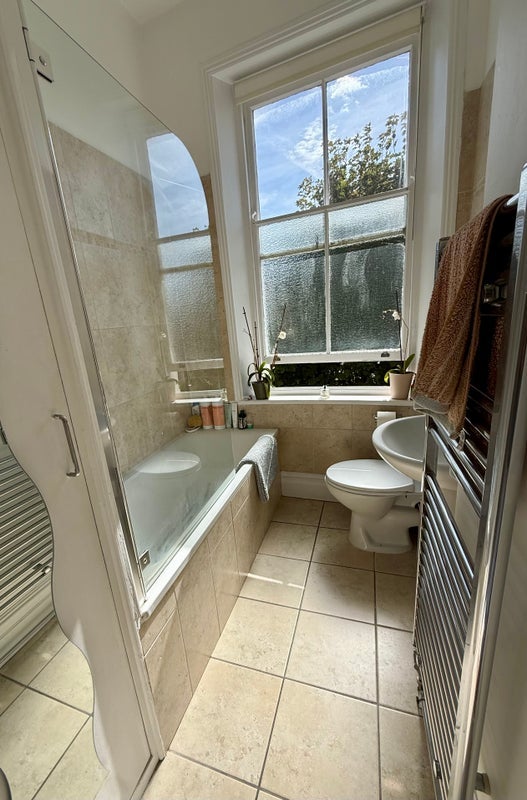 Room Woodside in Greater London