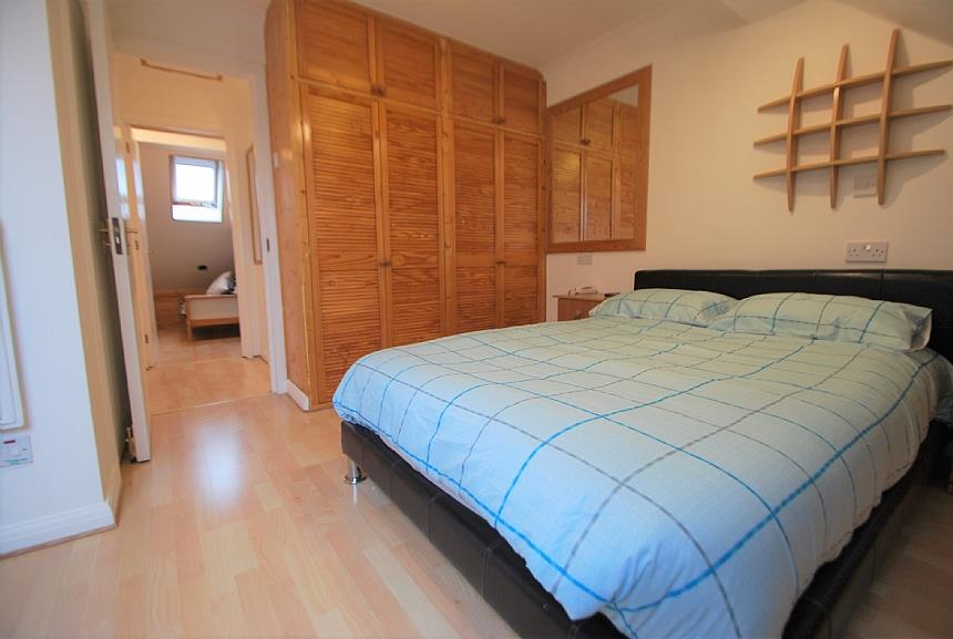 Flat Dorset Mews in Greater London