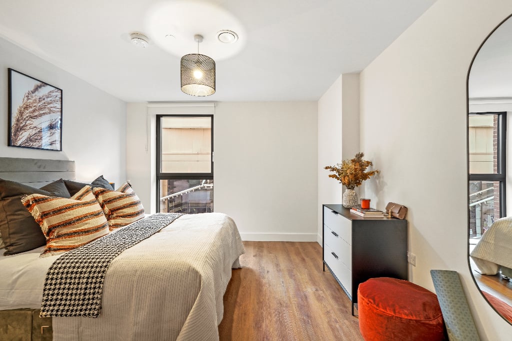 Flat Nicholsons Lane in Maidenhead