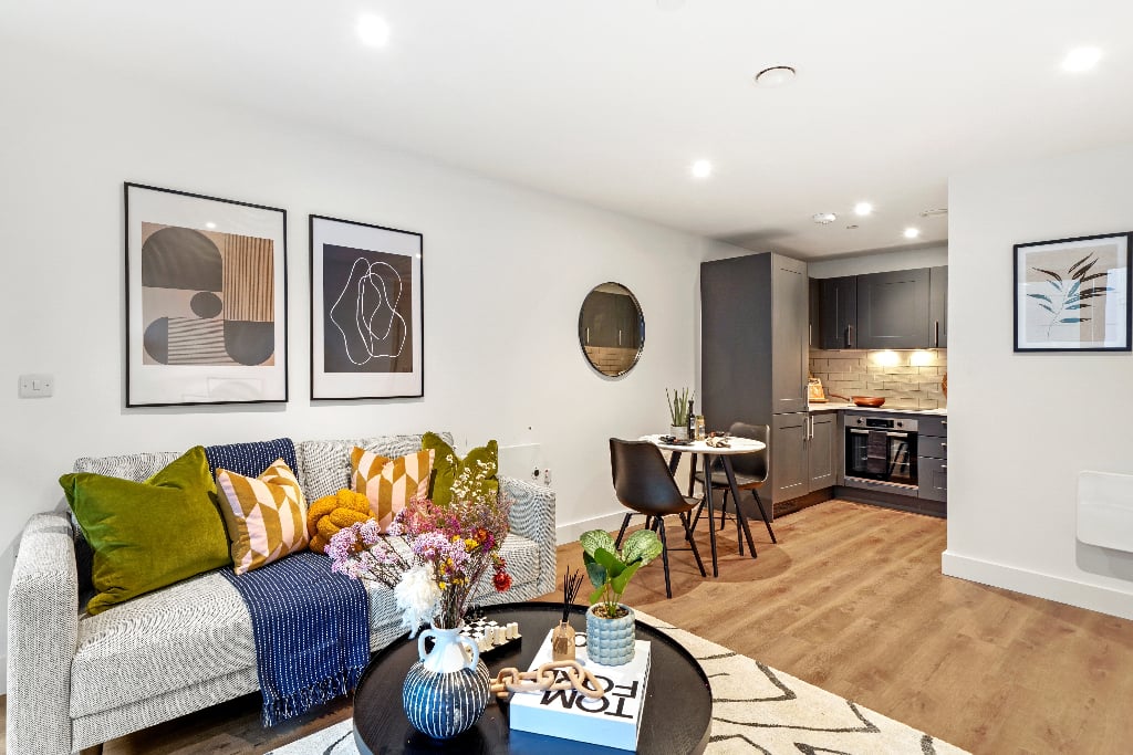 Flat Nicholsons Lane in Maidenhead