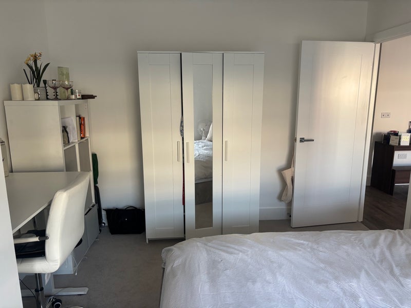 Room Charlow Close in Greater London