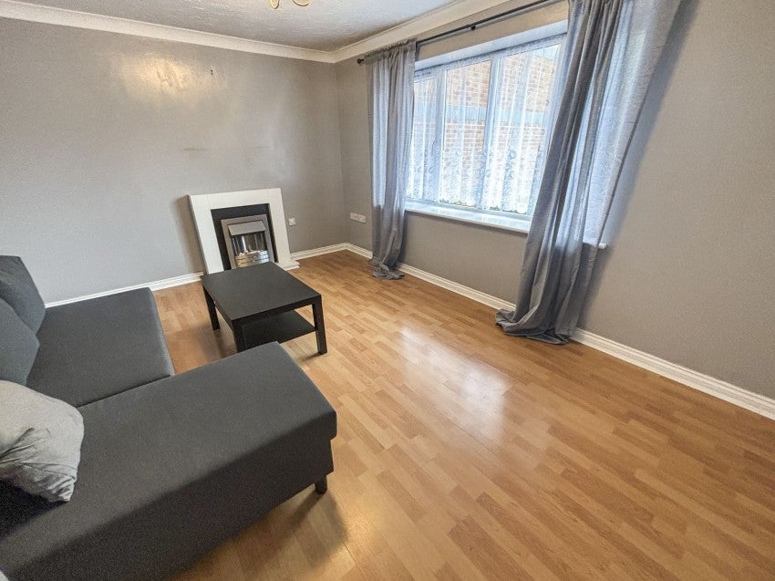 Flat Winslet Place in Reading