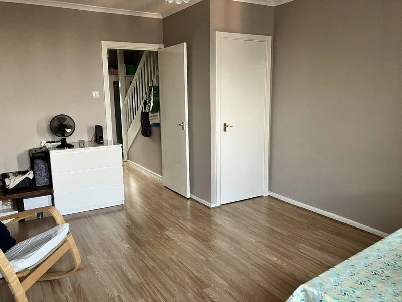 Room Century Yard in Greater London