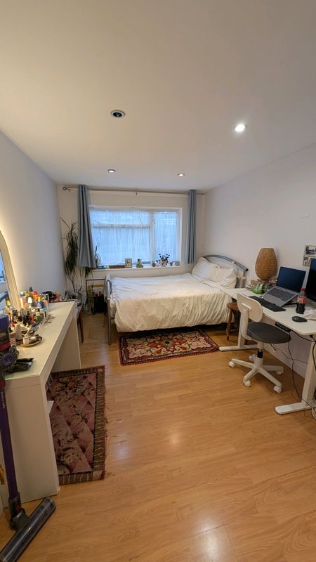 Room Roseacre Close in Greater London