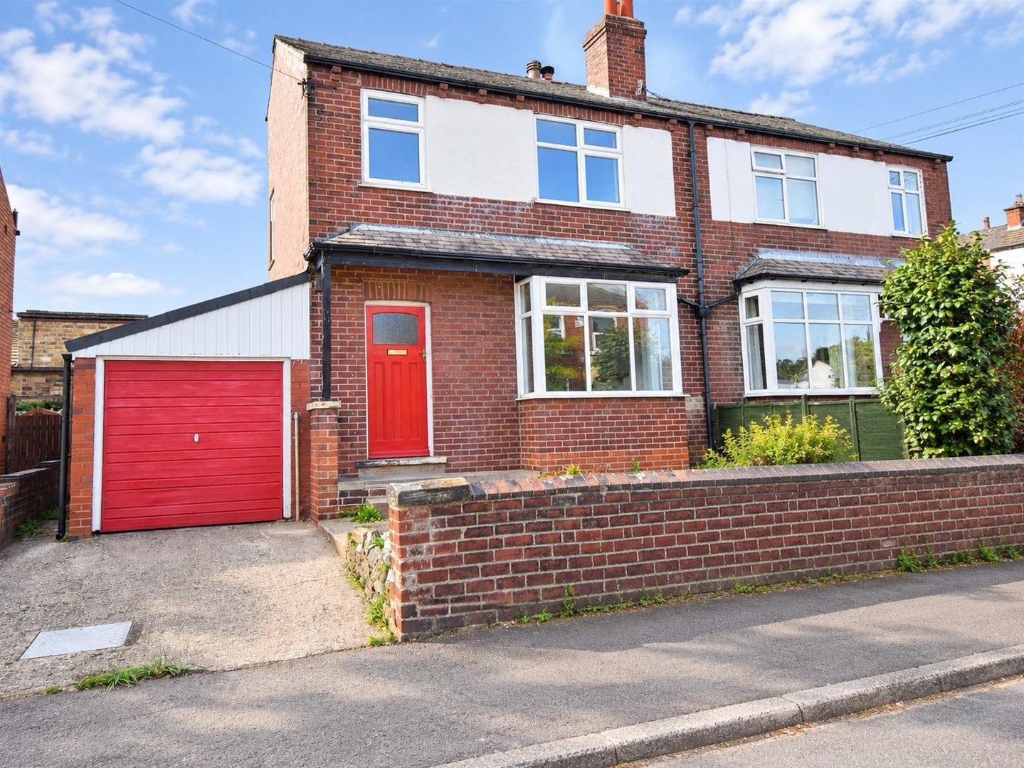 House Rayner Street in Wakefield