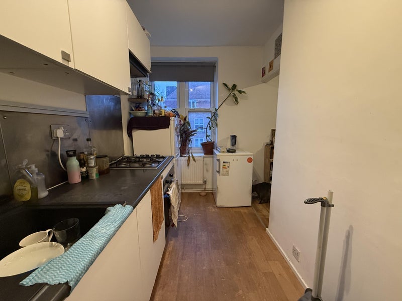 Room Benbow Street in Greater London