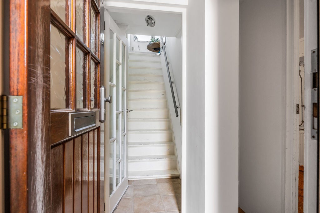 Tussenwoning te koop: Geeuwkade 4, Sneek