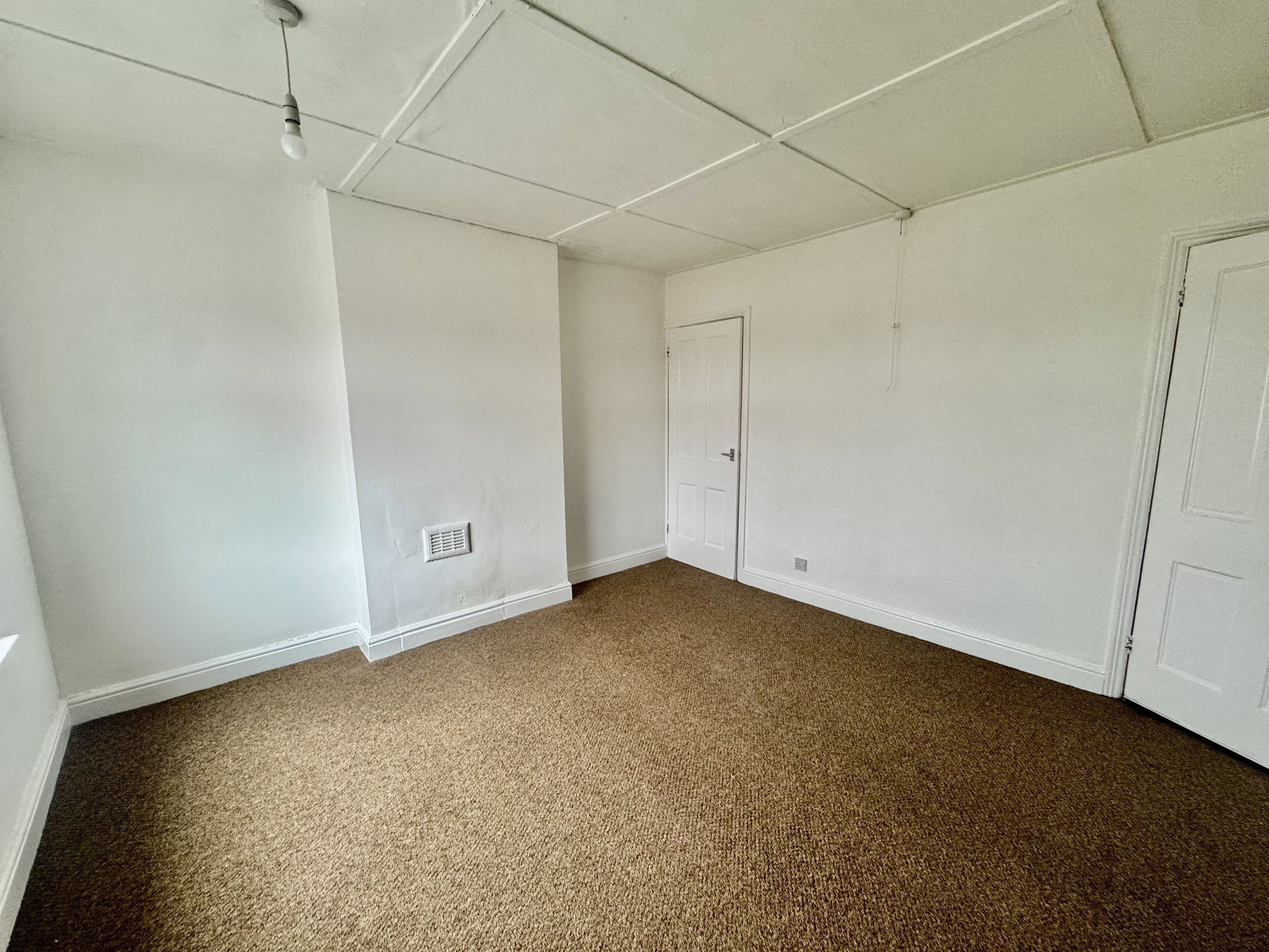 House Padley Hill in Mansfield Woodhouse