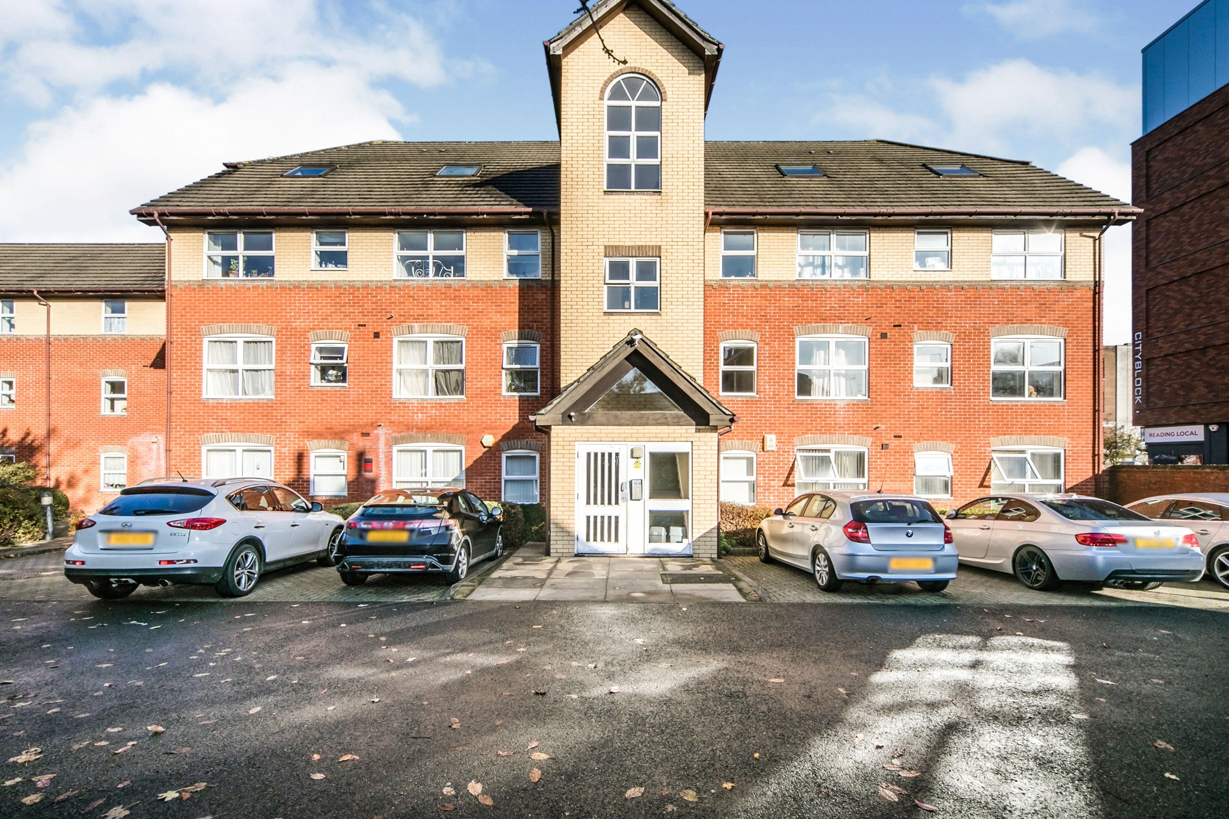 Flat King's Road in Reading