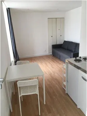 Chambre Rue de Cergy à Neuville-sur-Oise