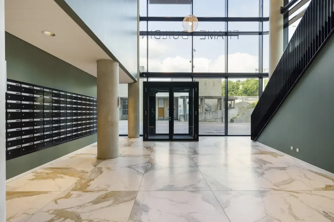 Appartement Bijlmerplein in Amsterdam