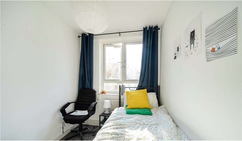 Room Pratt Street in Greater London